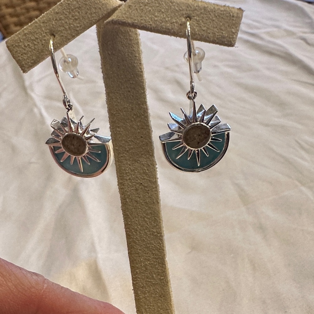 NWT.  Sterling Silver Sun Splash Earrings Larimar and Sand - Picture 2 of 2